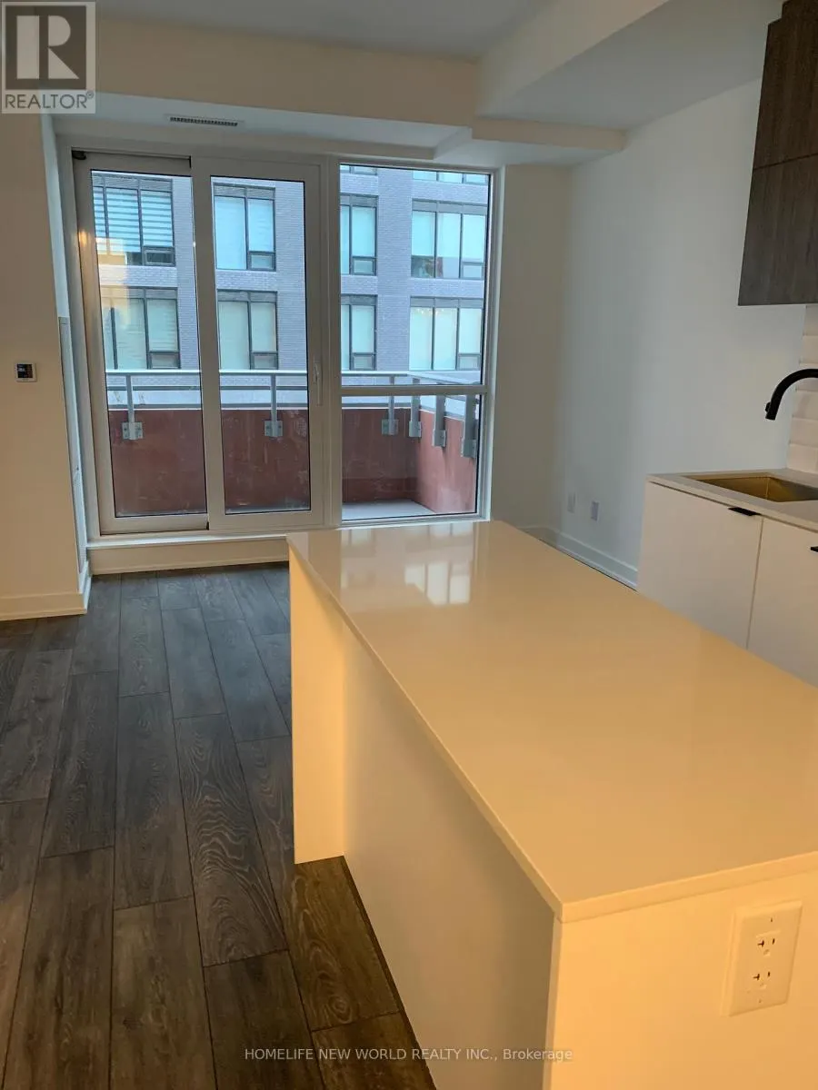 207 - 8888 YONGE STREET