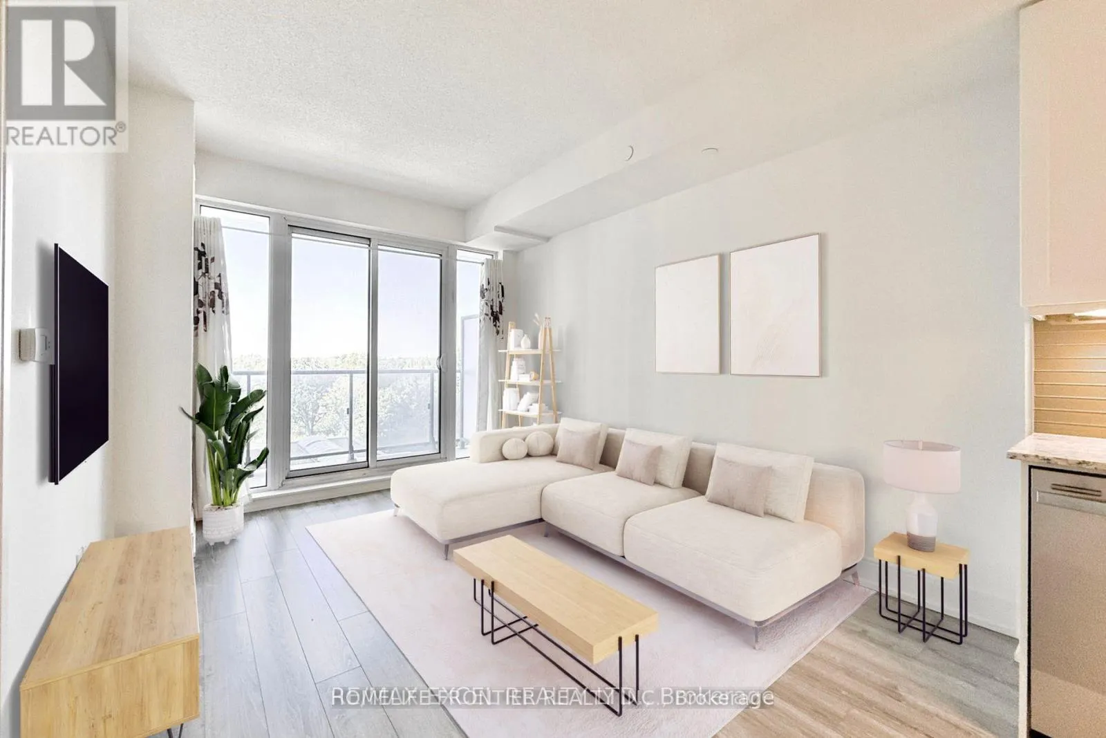 606 - 9600 YONGE STREET