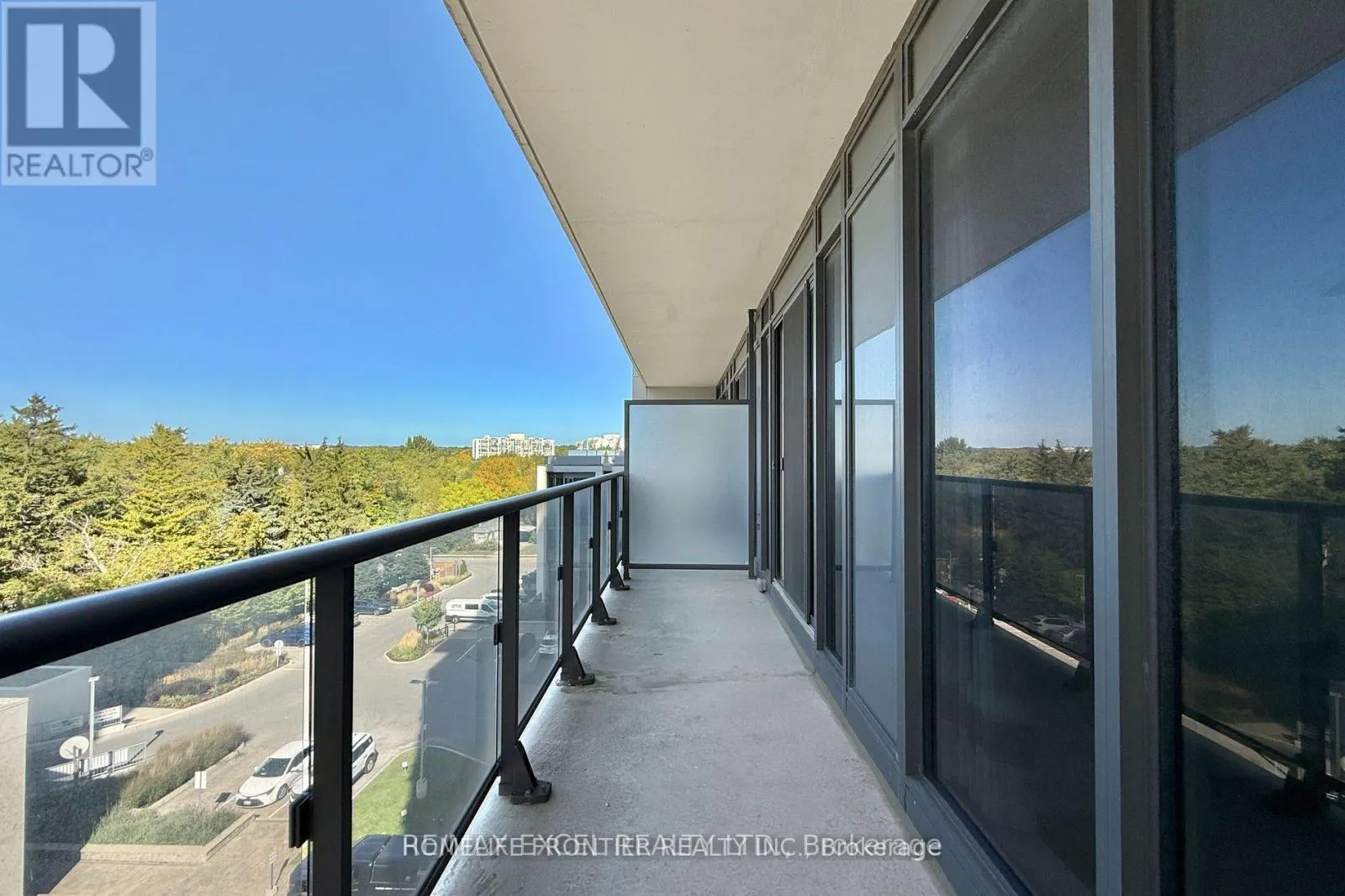 606 - 9600 YONGE STREET