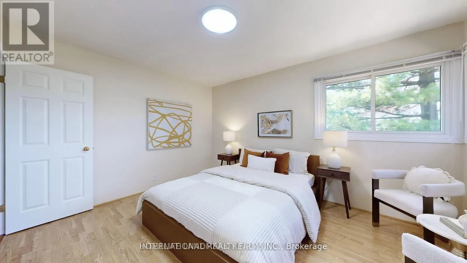 1093 QUEENSVILLE SIDE ROAD