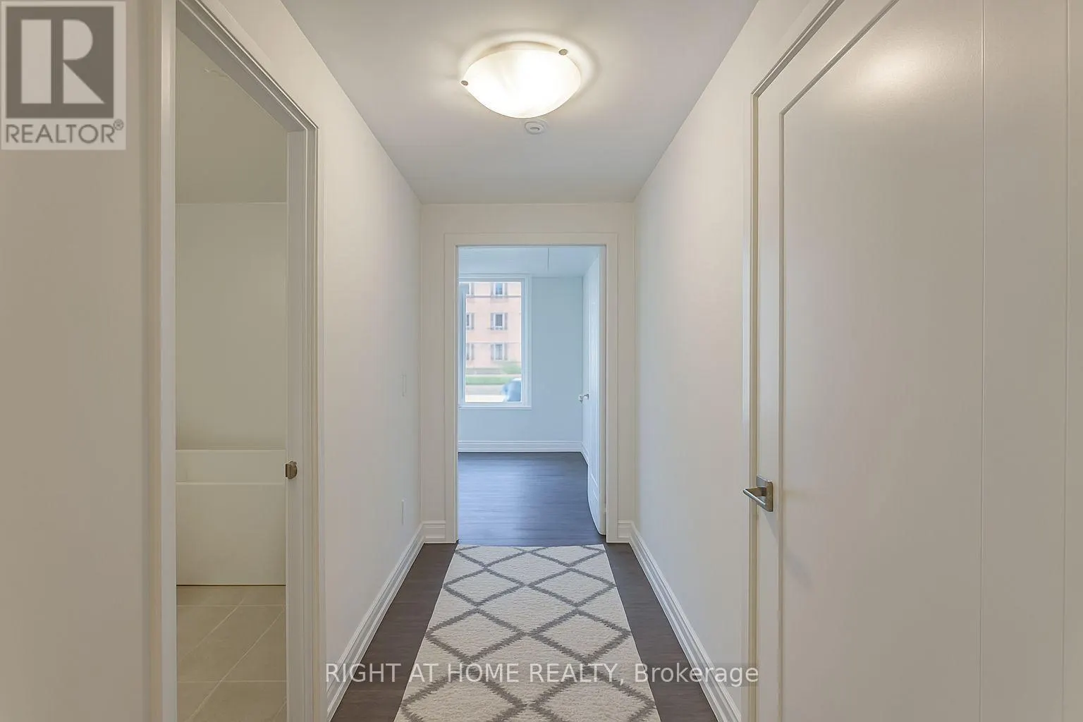 211A - 715 DAVIS DRIVE