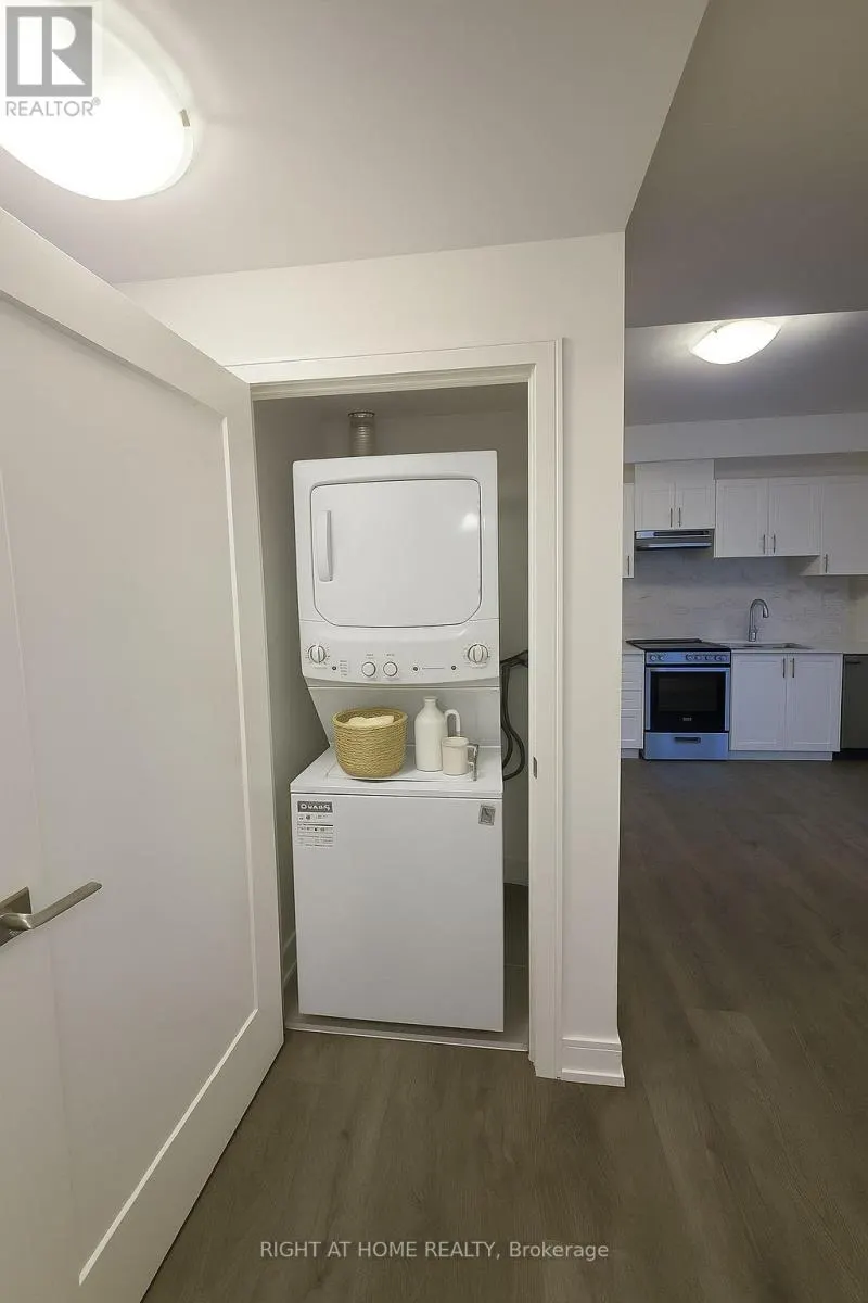 211A - 715 DAVIS DRIVE