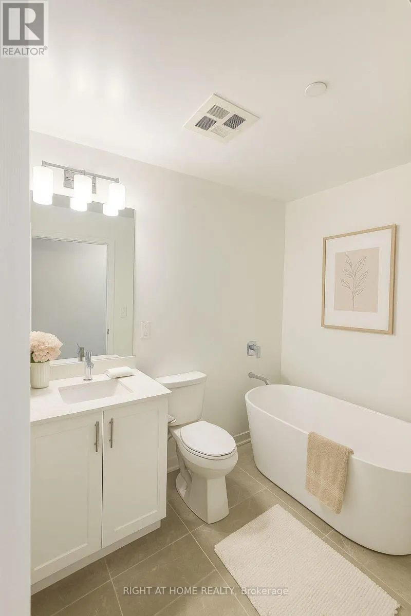 211A - 715 DAVIS DRIVE