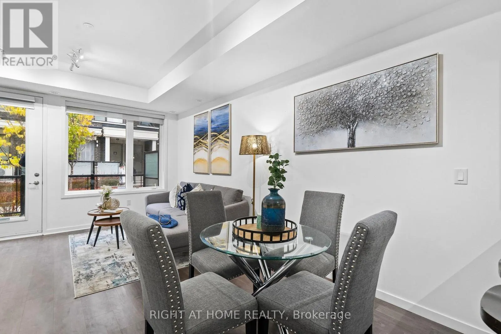 59 - 300 ALEX GARDNER CIRCLE E