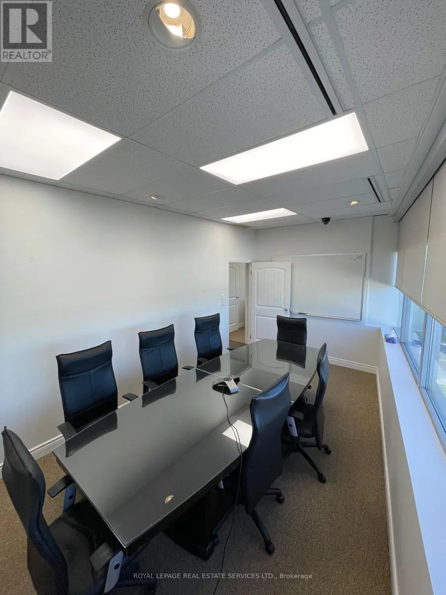 411 - 9140 LESLIE STREET