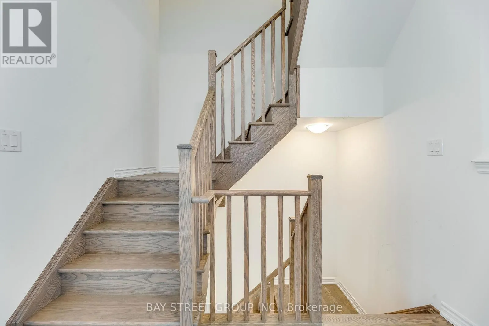 11 MASSACHUSETTS LANE