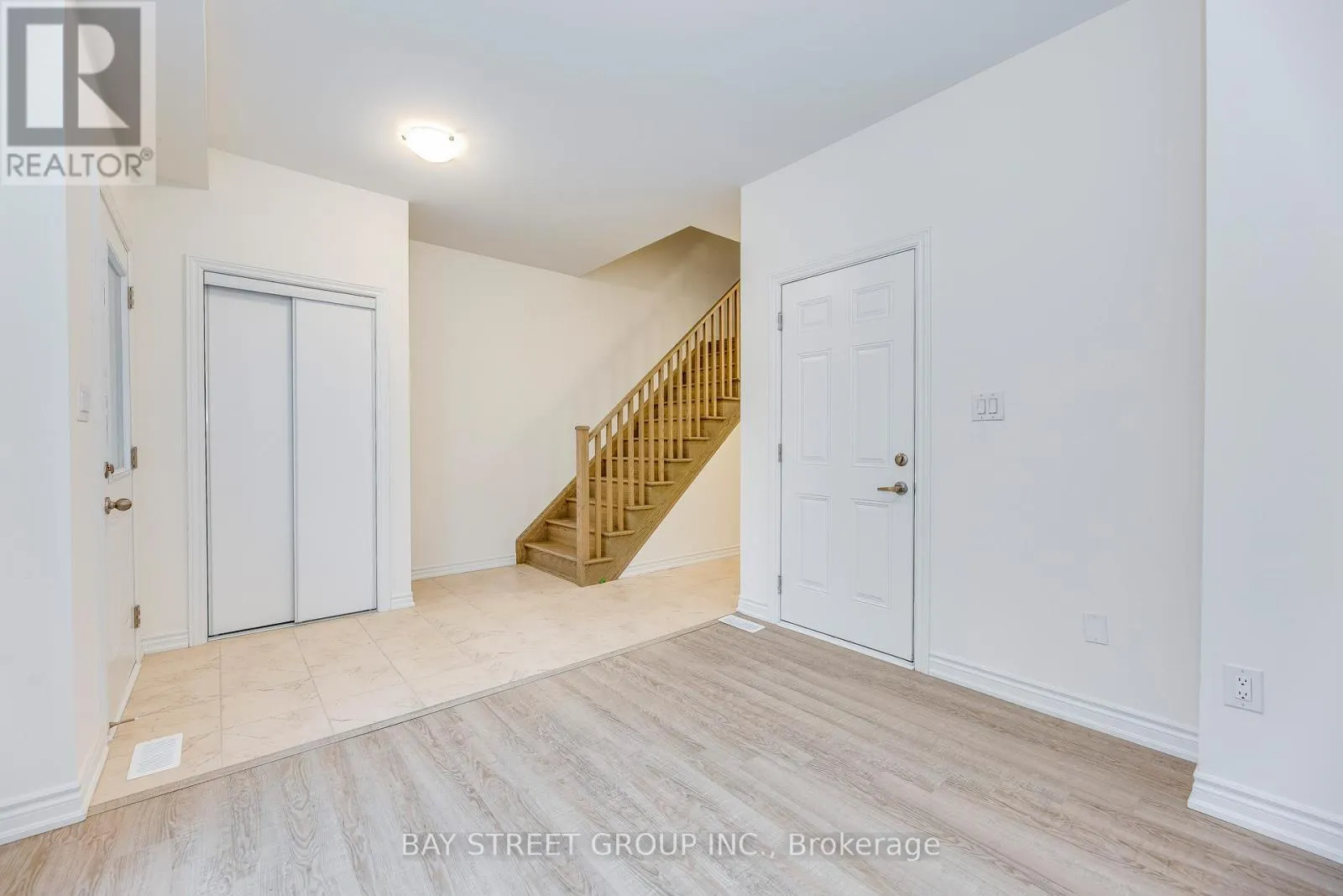 11 MASSACHUSETTS LANE