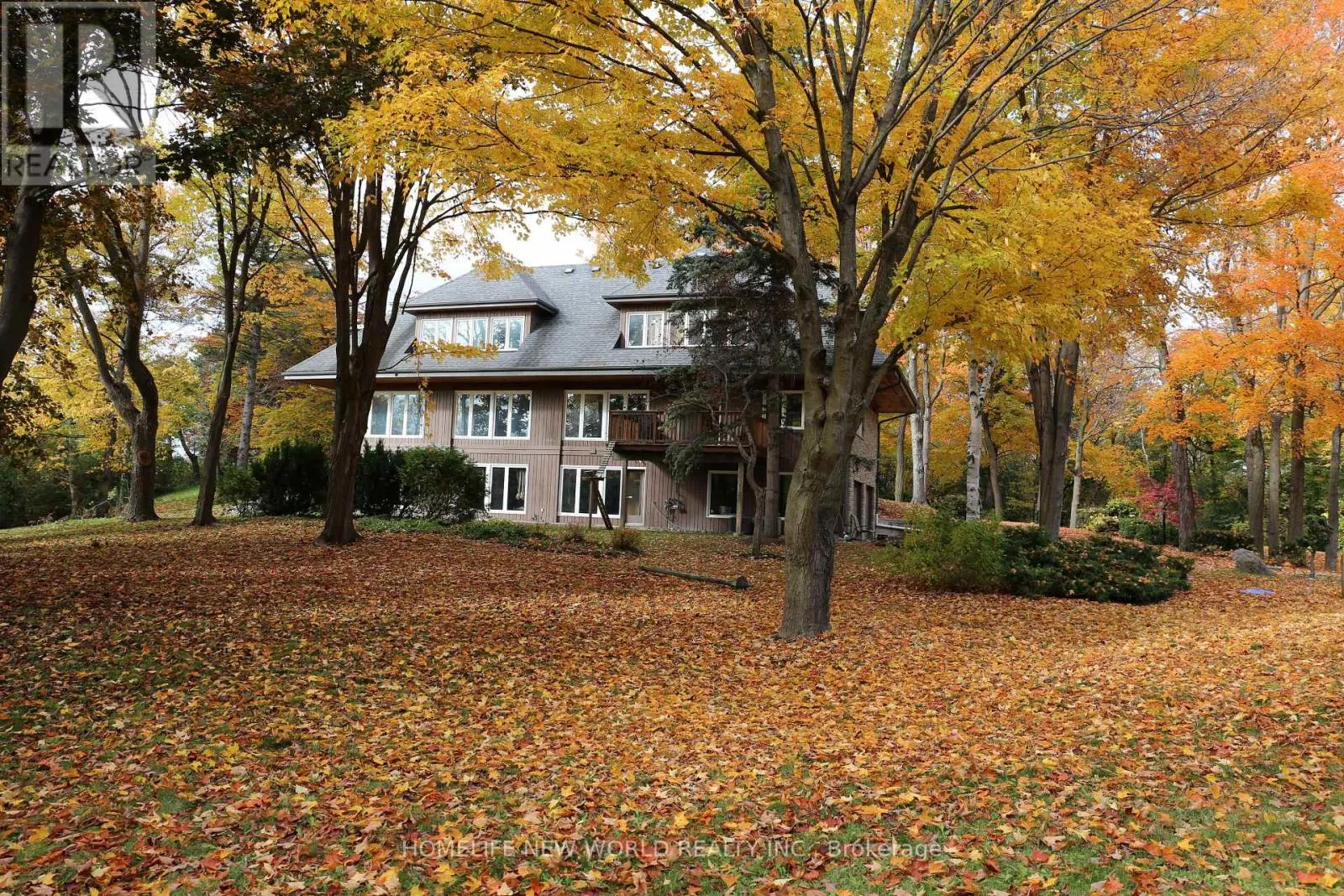 13867 WOODBINE AVENUE