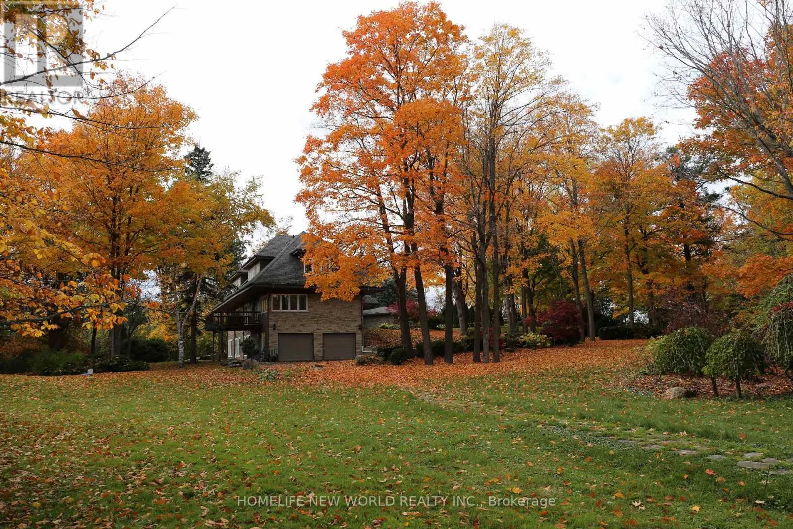 13867 WOODBINE AVENUE