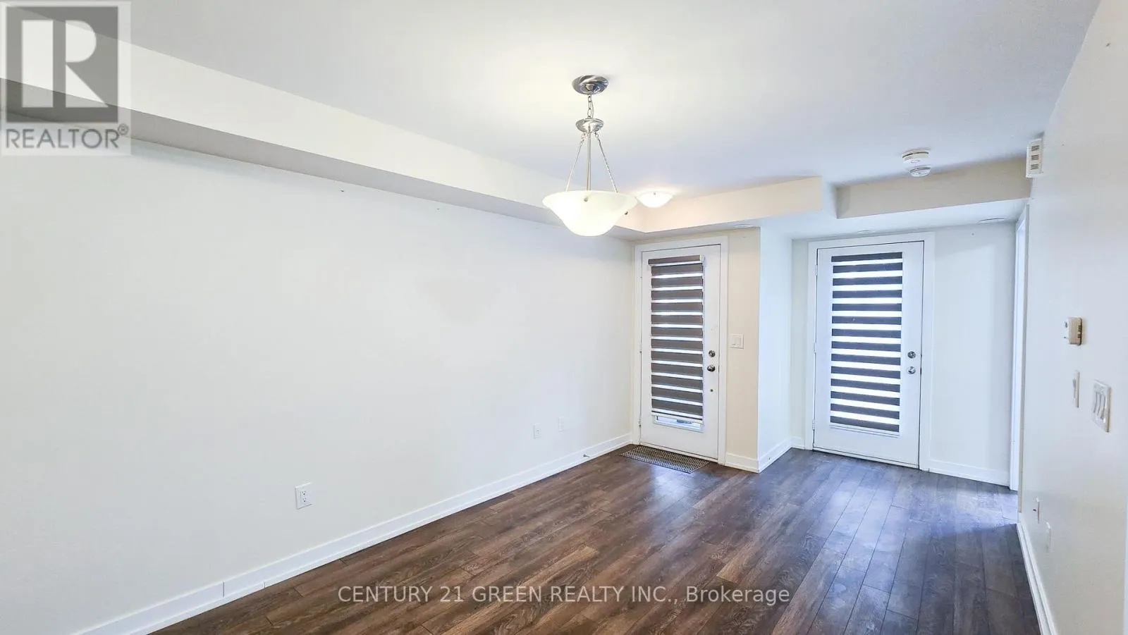 2109 - 2 WESTMEATH LANE