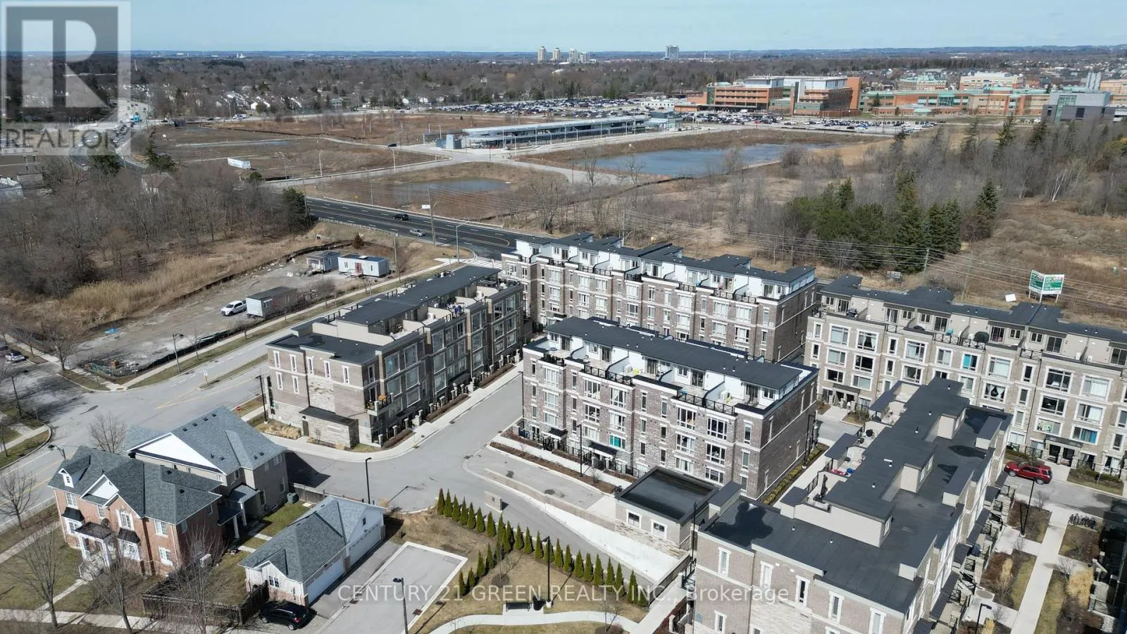 2109 - 2 WESTMEATH LANE