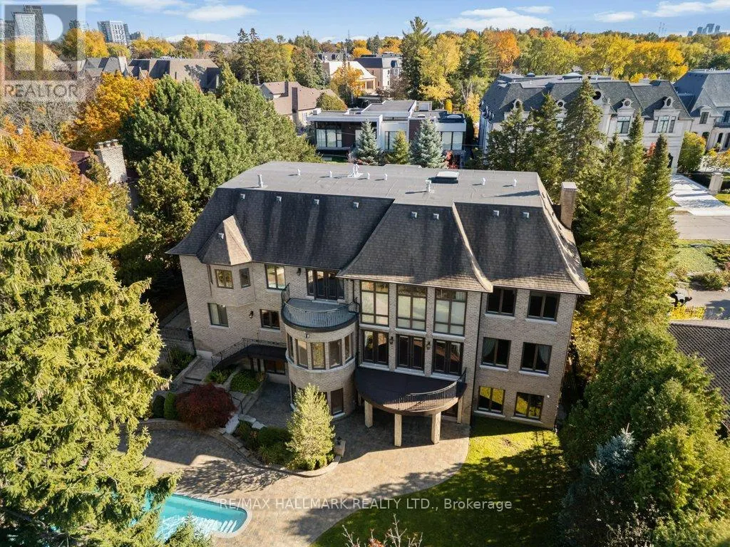 40 MARYVALE CRESCENT