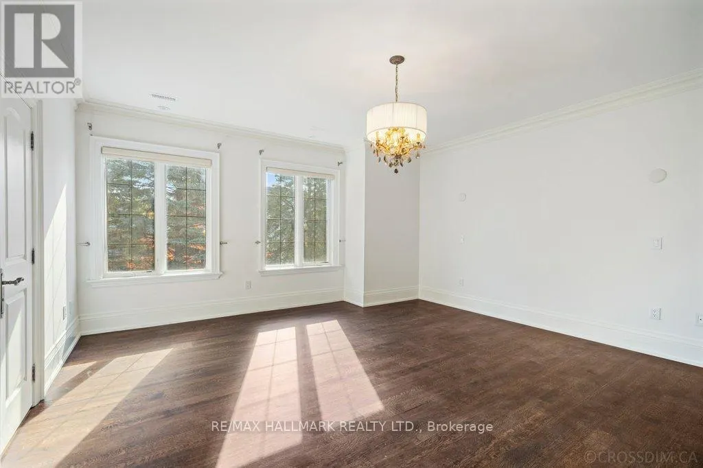 40 MARYVALE CRESCENT