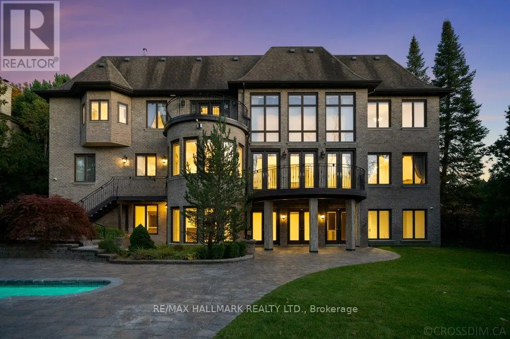 40 MARYVALE CRESCENT