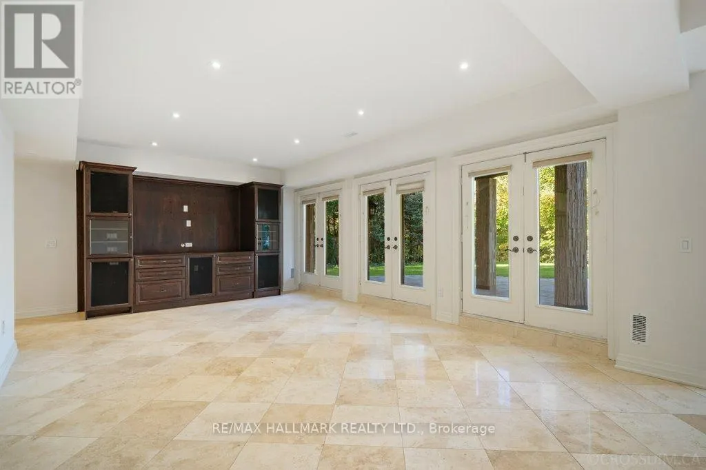 40 MARYVALE CRESCENT