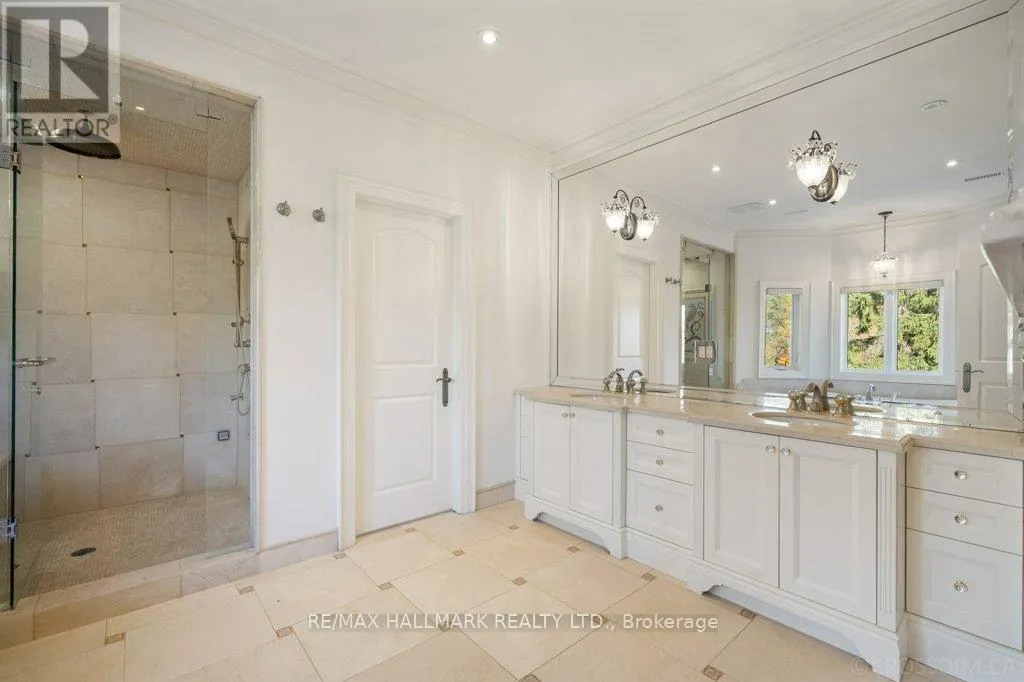 40 MARYVALE CRESCENT