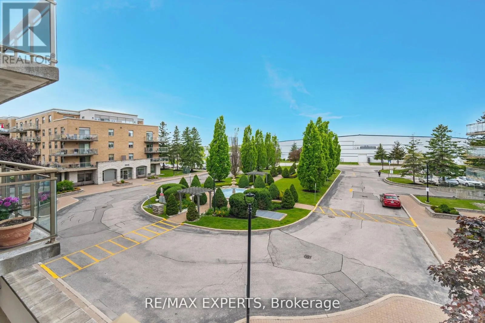 216 - 2502 RUTHERFORD ROAD