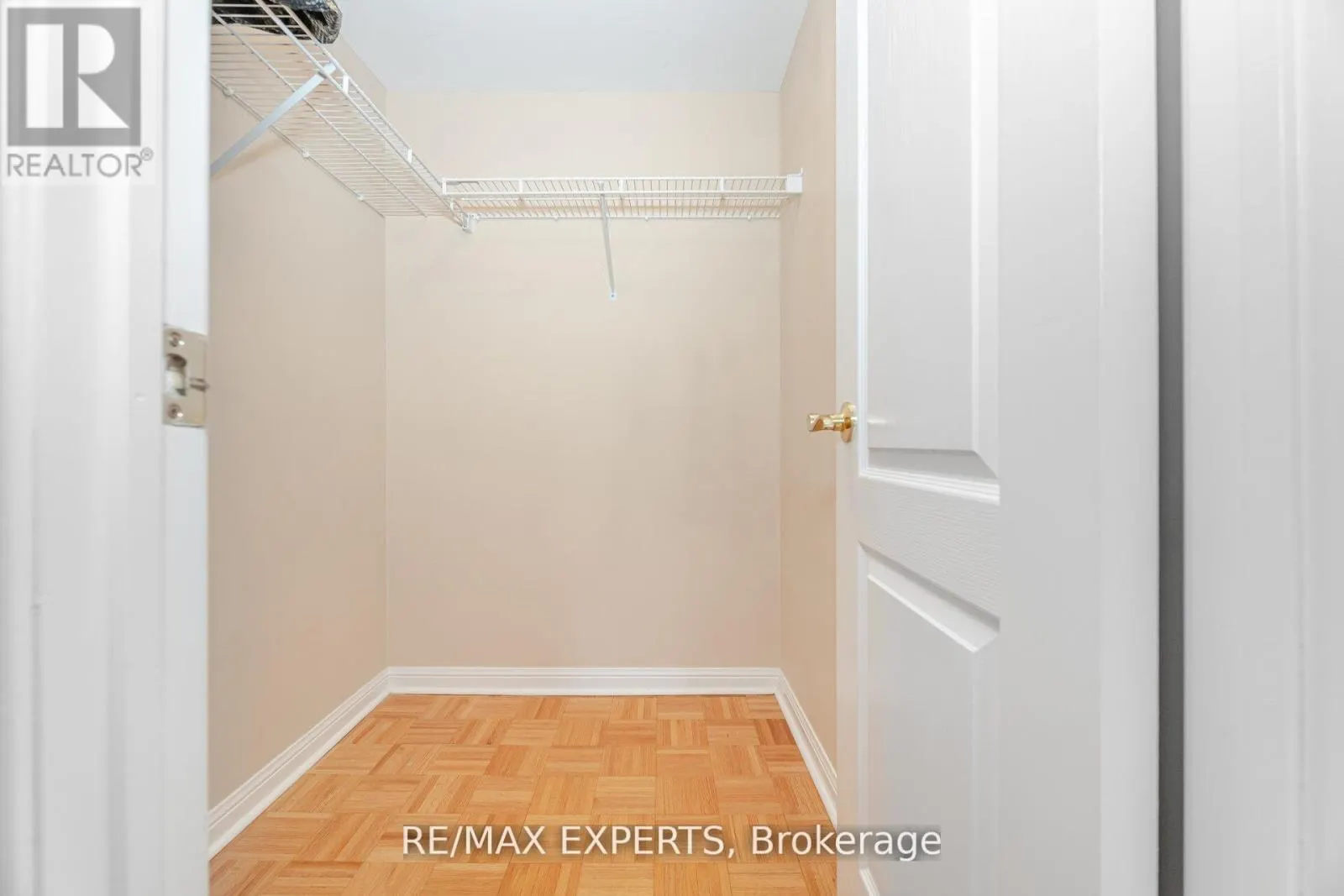 216 - 2502 RUTHERFORD ROAD