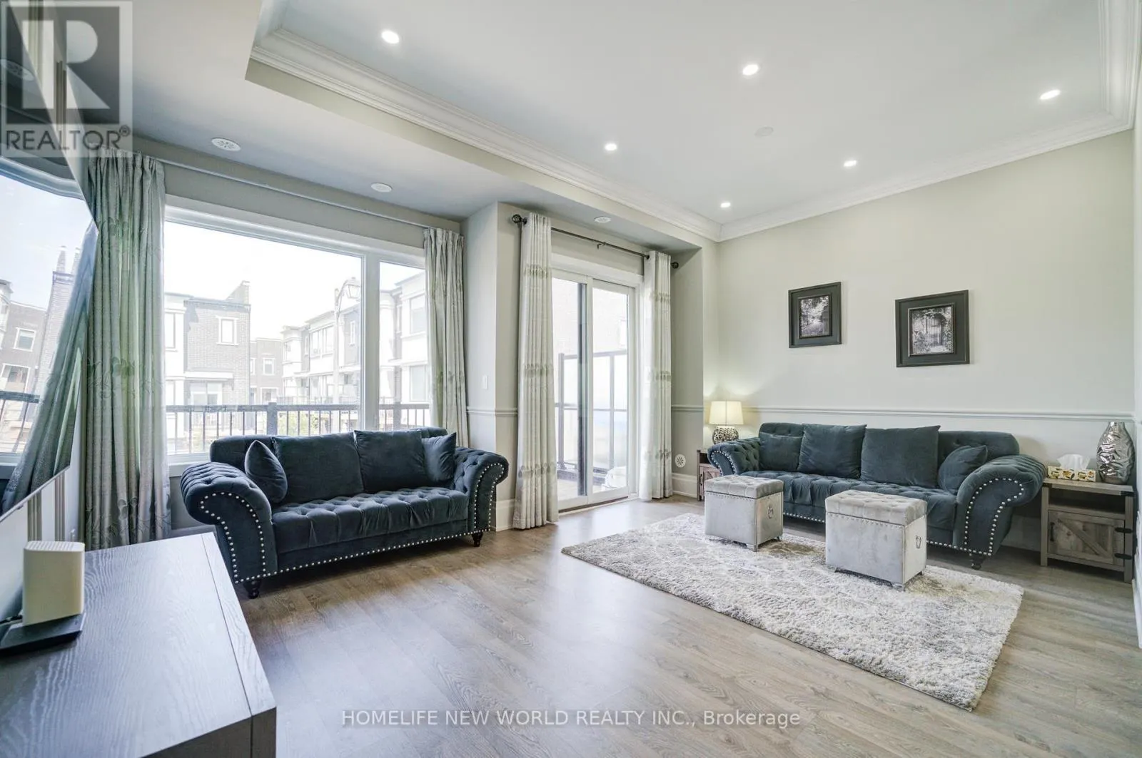 3880 MAJOR MACKENZIE DRIVE