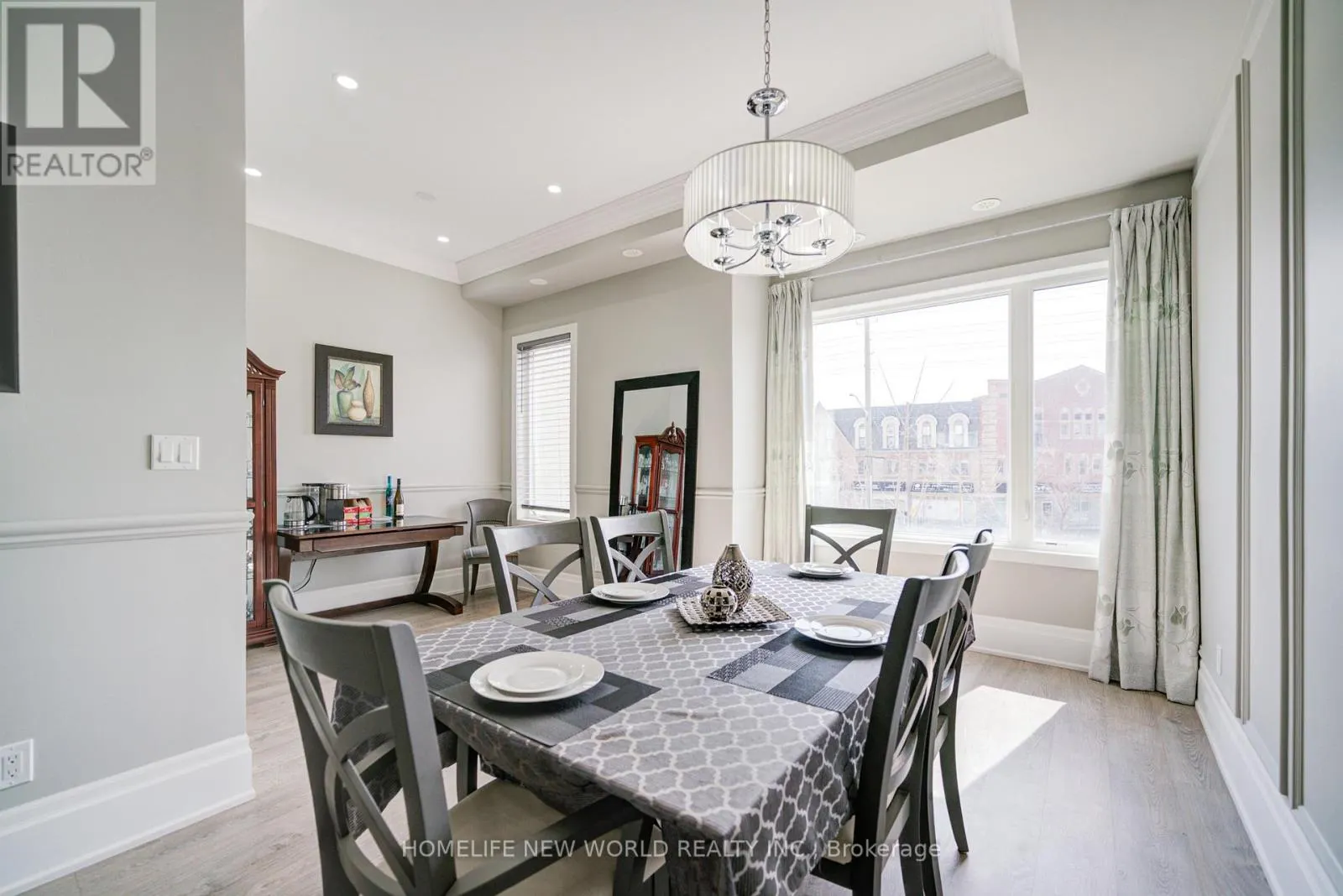 3880 MAJOR MACKENZIE DRIVE