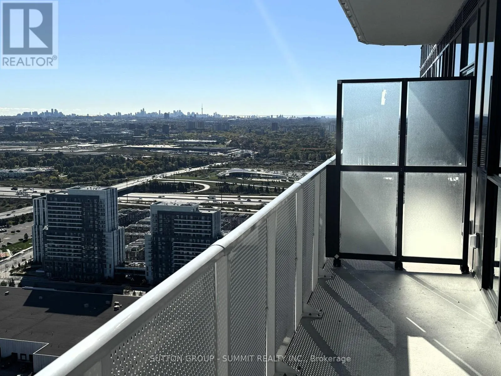 4608 - 28 INTERCHANGE WAY