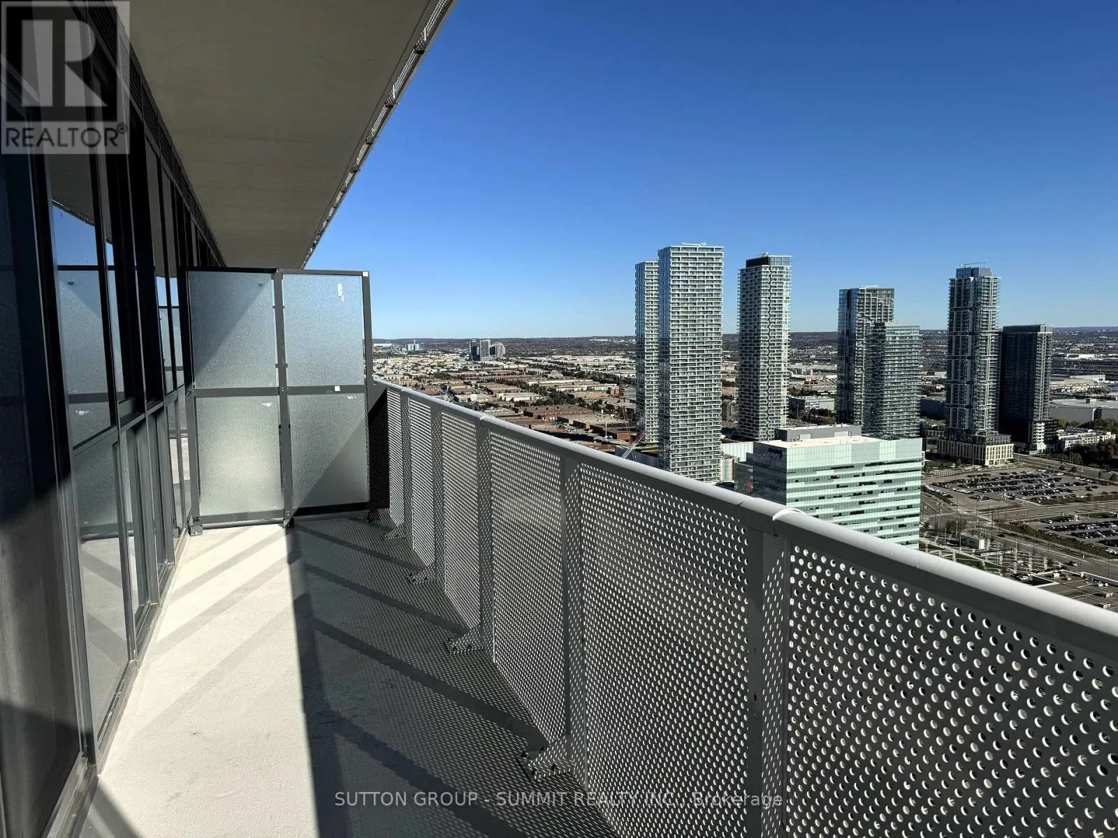 4608 - 28 INTERCHANGE WAY