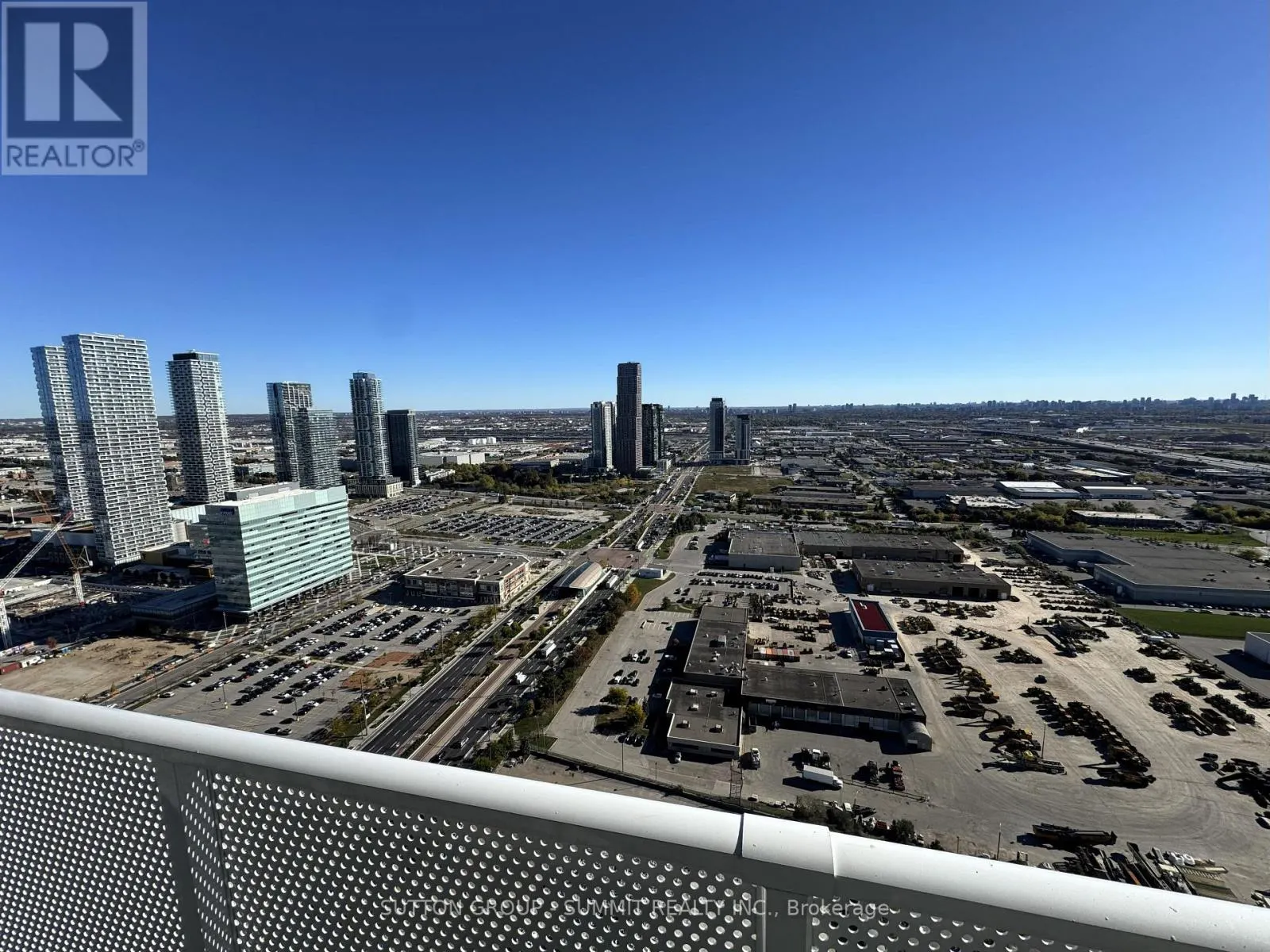 4608 - 28 INTERCHANGE WAY