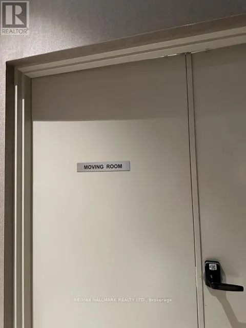 822-38 HONEYCRISP CRESCENT