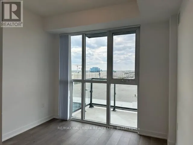 822-38 HONEYCRISP CRESCENT