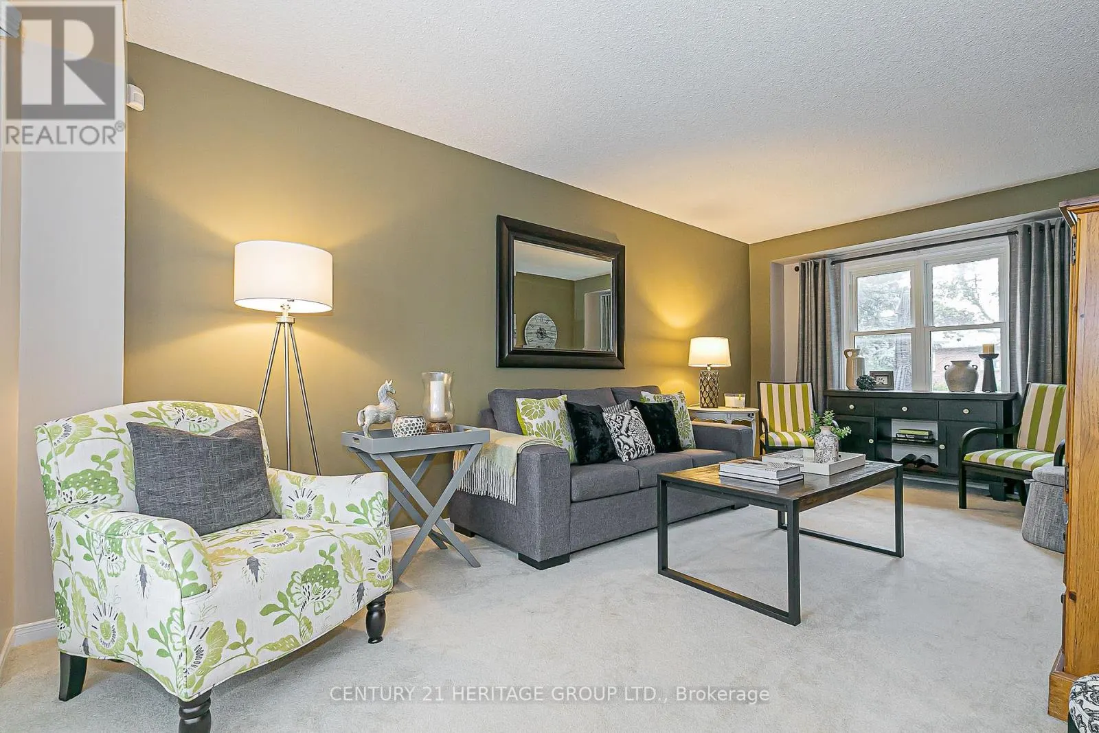 124 JOHN BOWSER CRESCENT