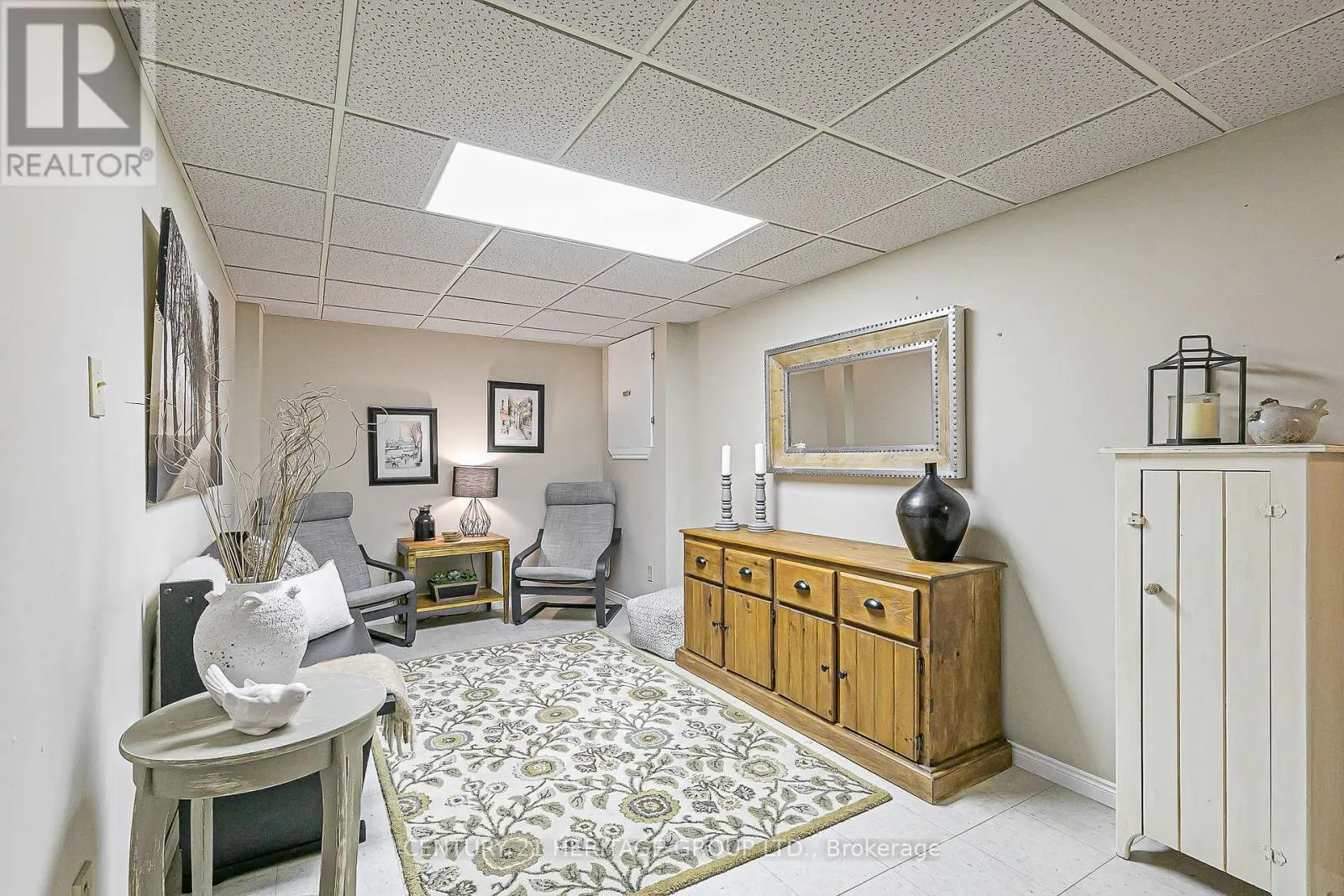 124 JOHN BOWSER CRESCENT