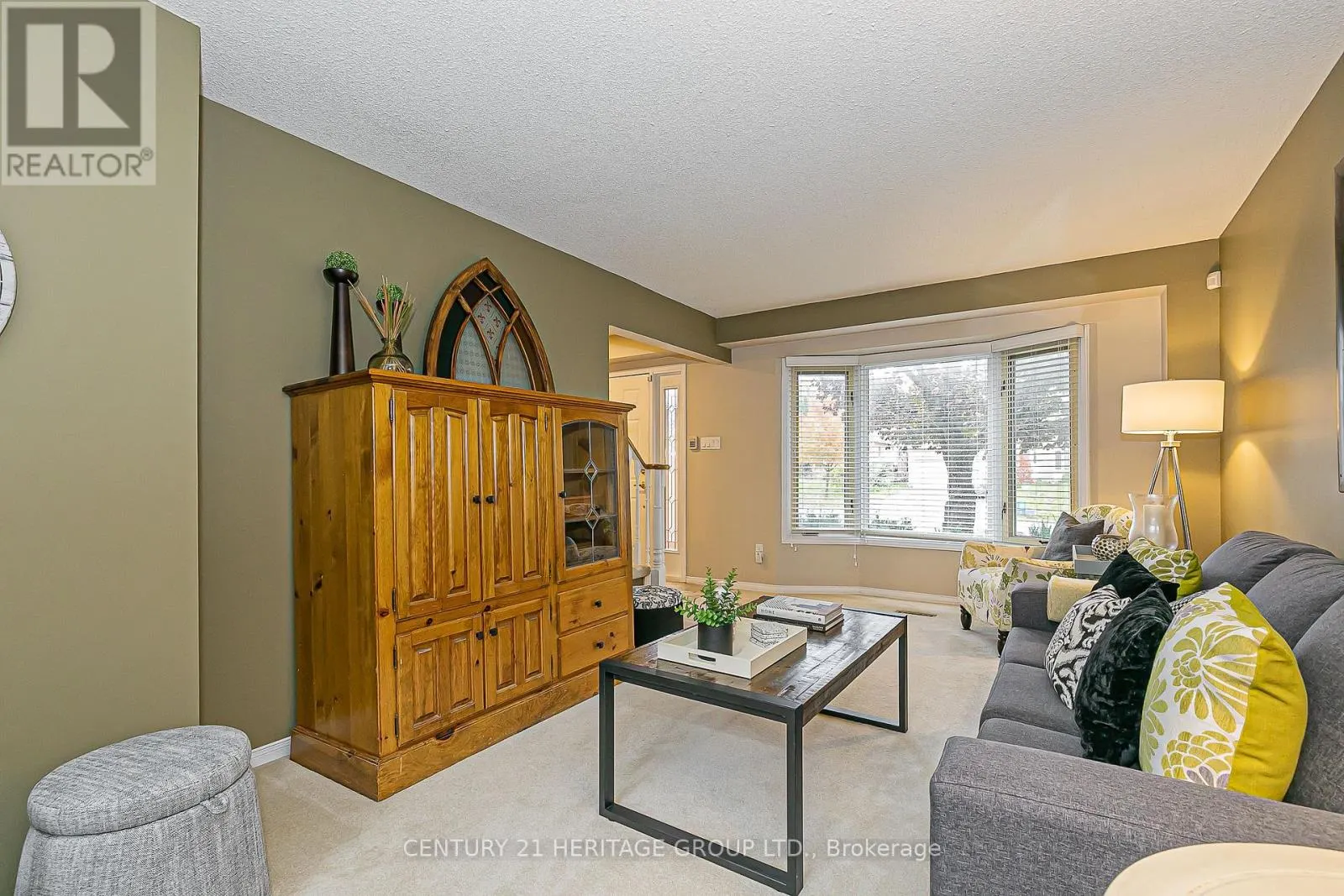 124 JOHN BOWSER CRESCENT