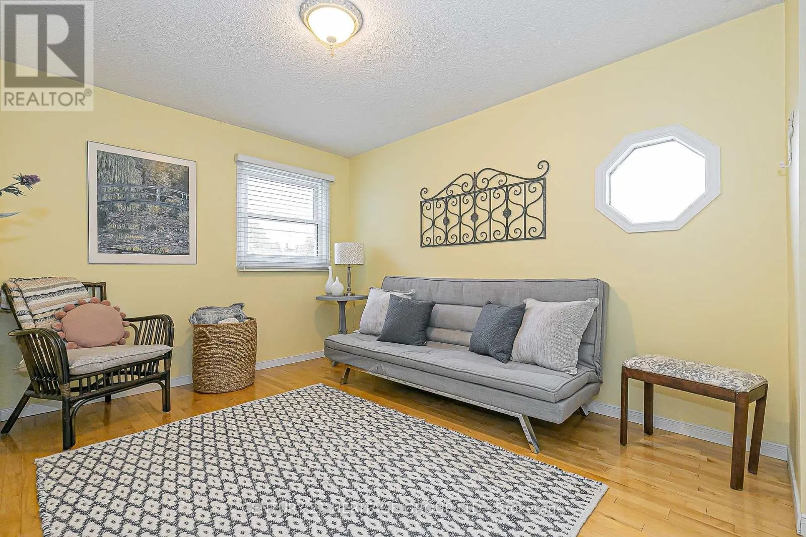 124 JOHN BOWSER CRESCENT