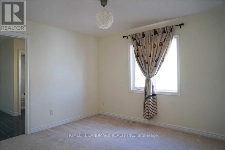 25 LORD  NELSON COURT