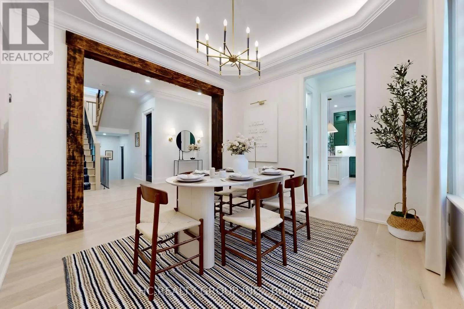 6077 HILLSDALE DRIVE