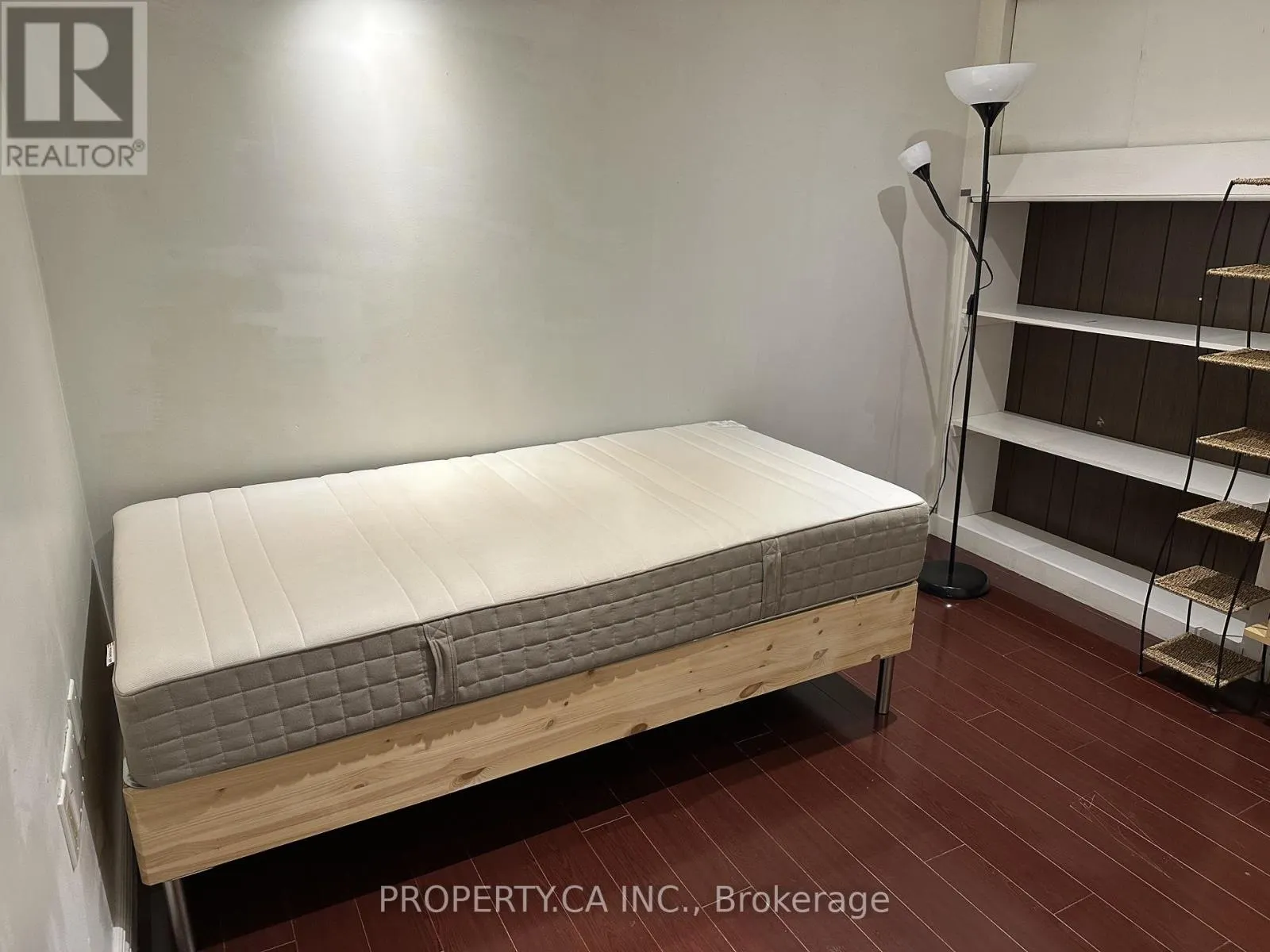 BASEMENT - 81 HOLSWORTHY CRESCENT