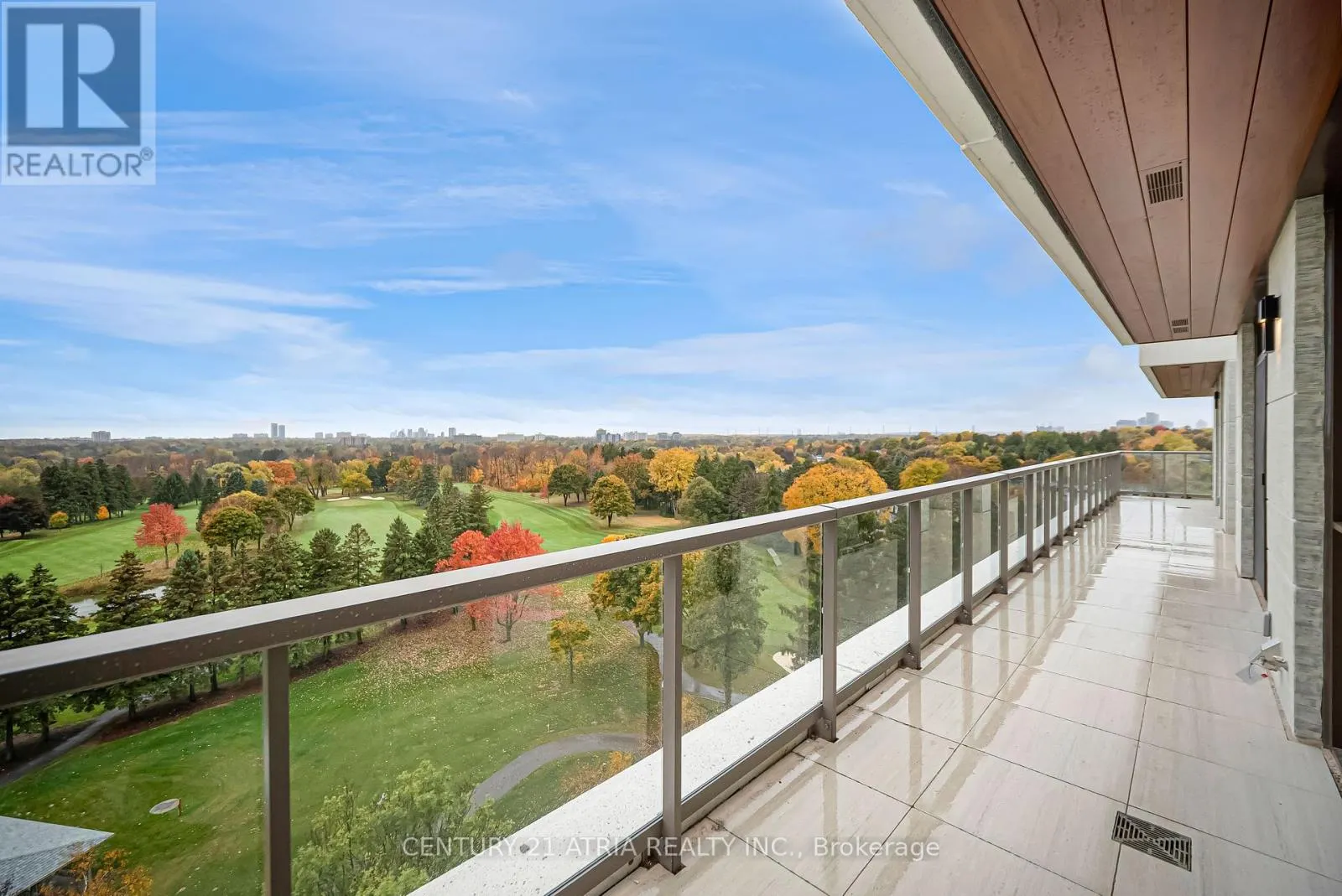 806 - 397 ROYAL ORCHARD BOULEVARD