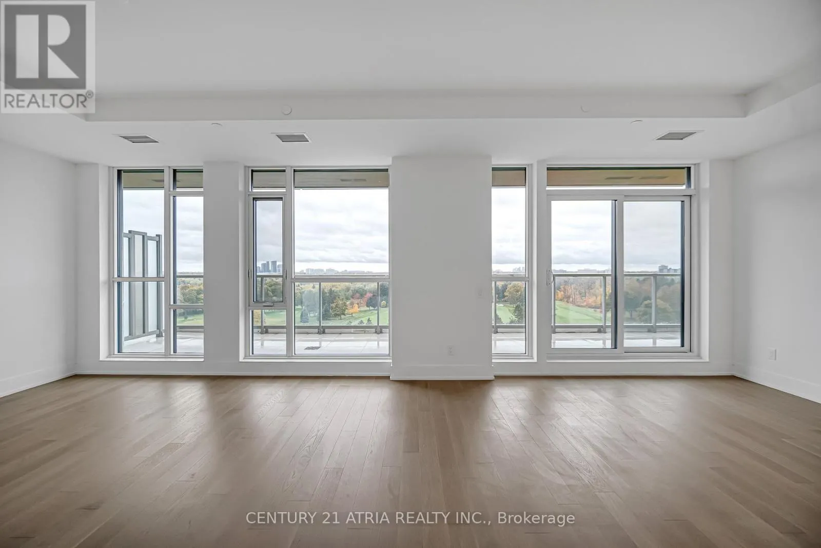 806 - 397 ROYAL ORCHARD BOULEVARD