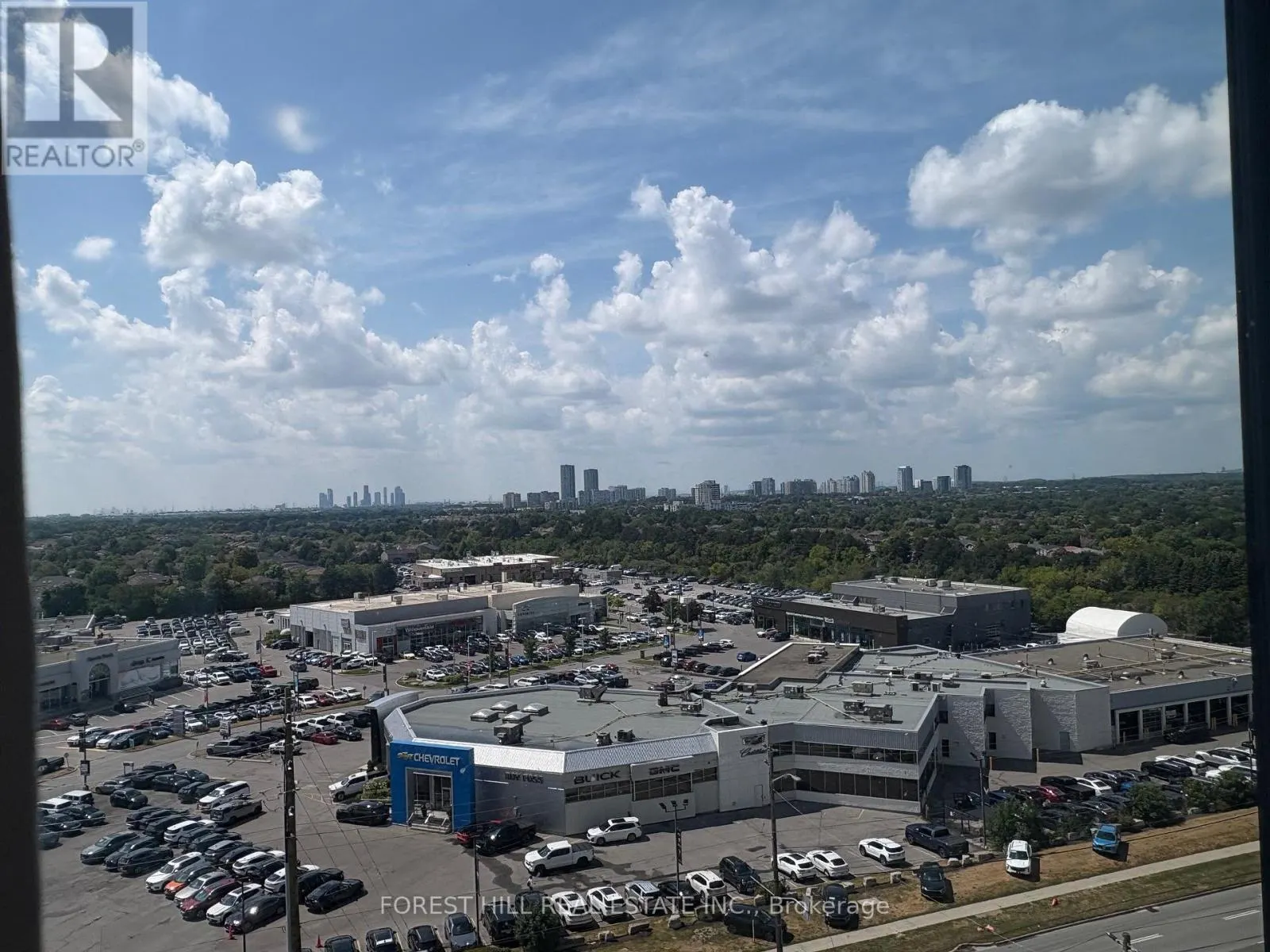 621 - 7161 YONGE STREET