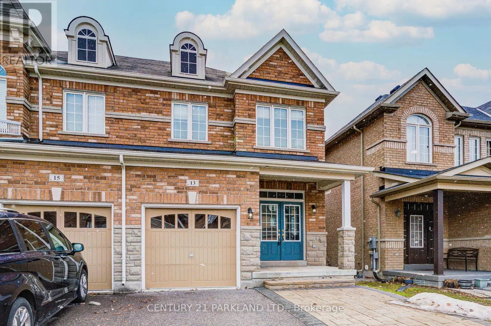 13 TURNHOUSE CRESCENT