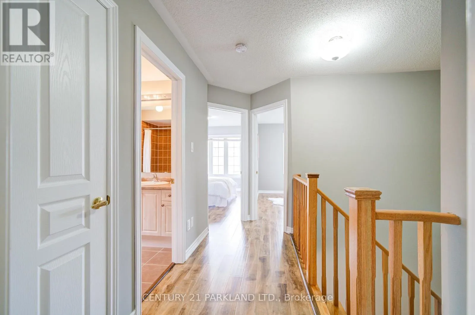 13 TURNHOUSE CRESCENT