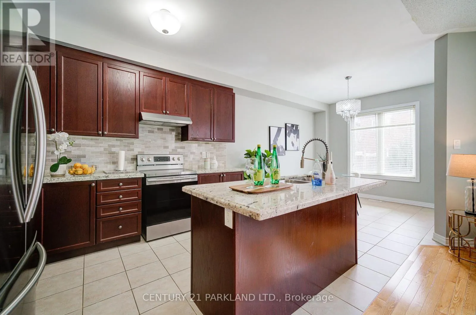 13 TURNHOUSE CRESCENT