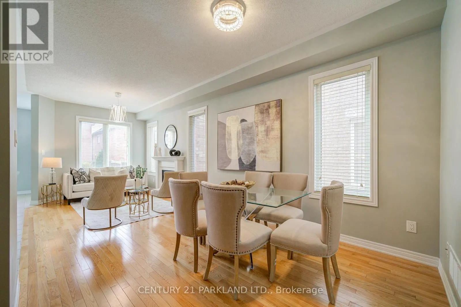 13 TURNHOUSE CRESCENT