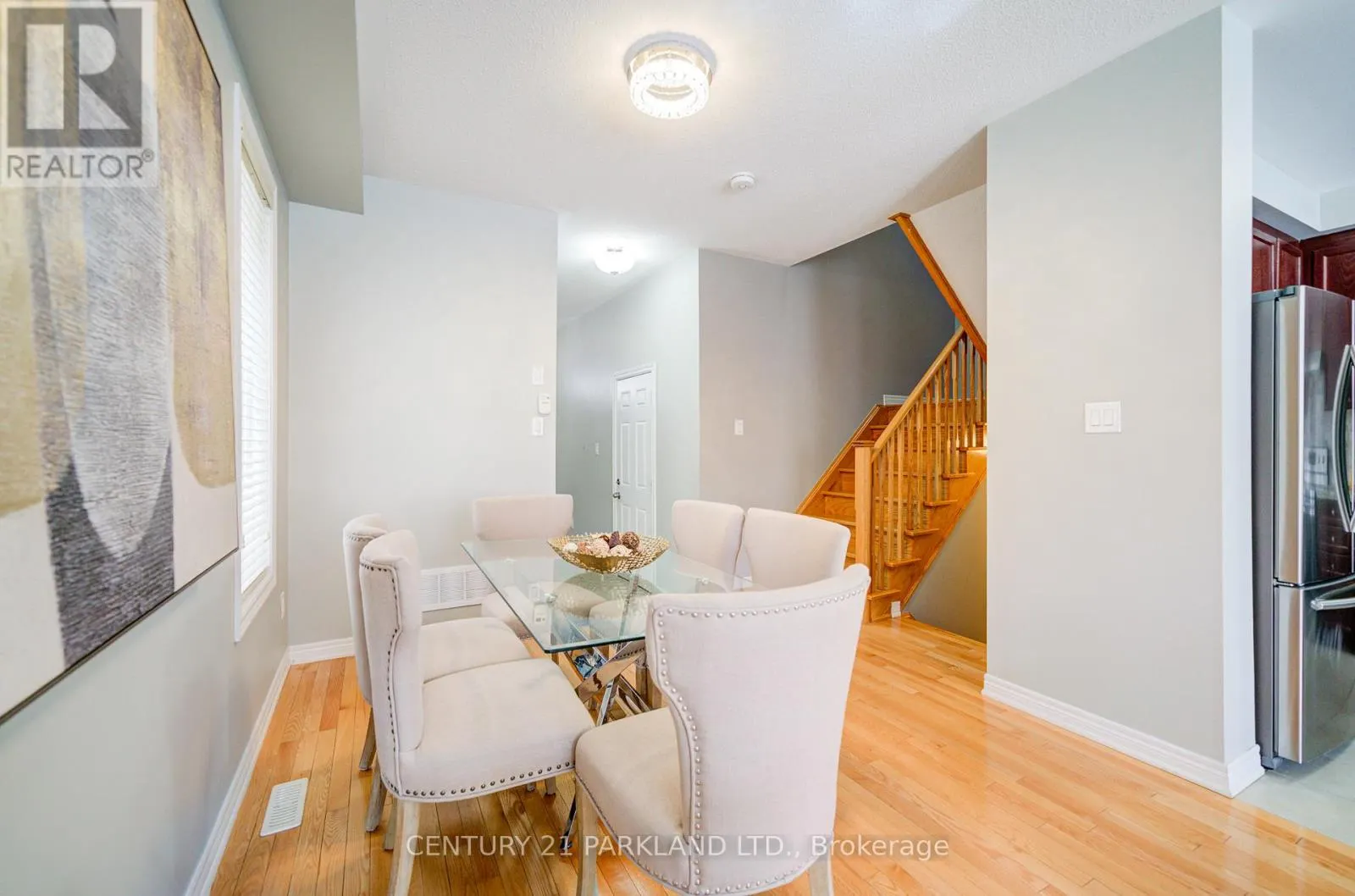 13 TURNHOUSE CRESCENT