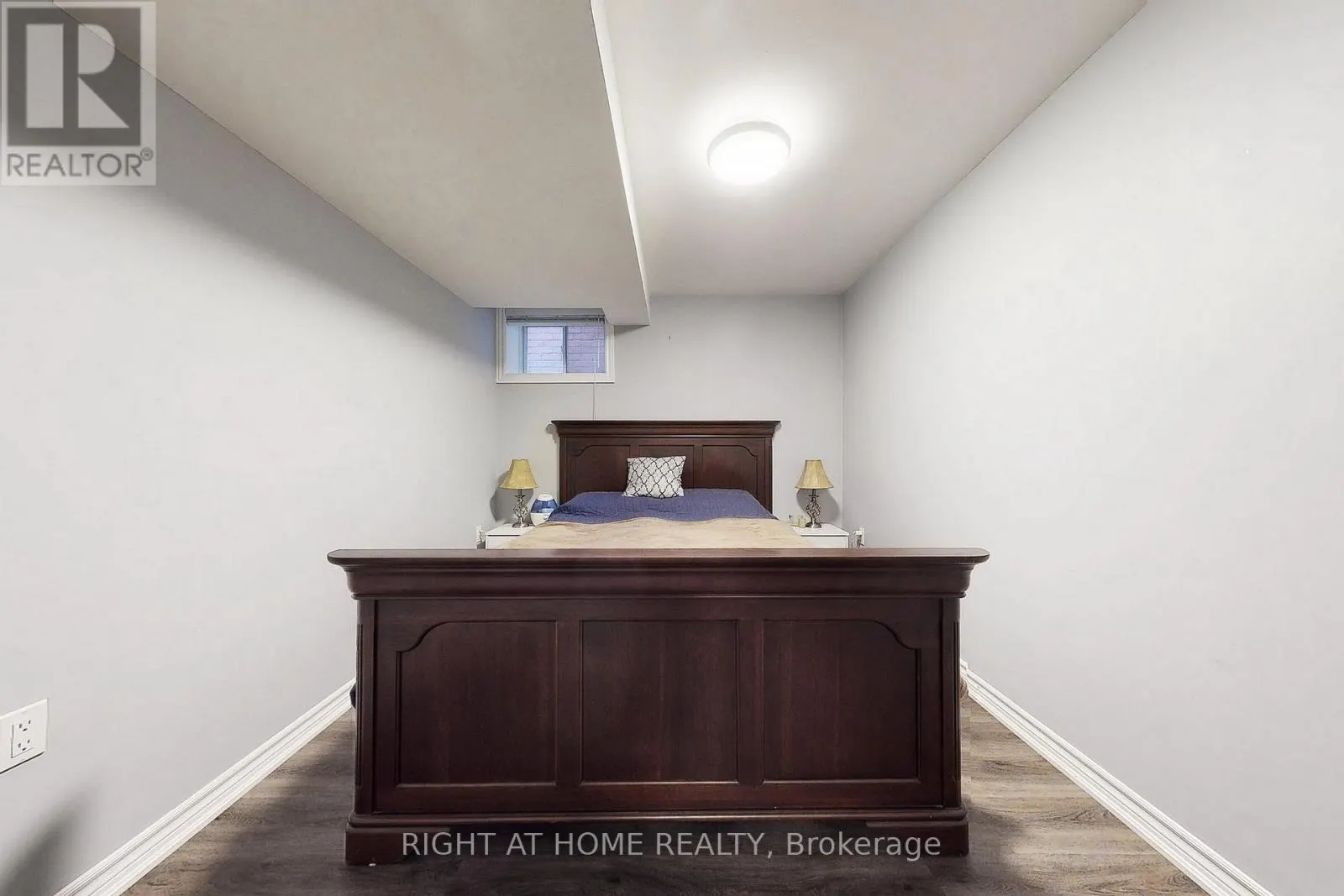 BASEMENT - 90 MAPLEBANK CRESCENT