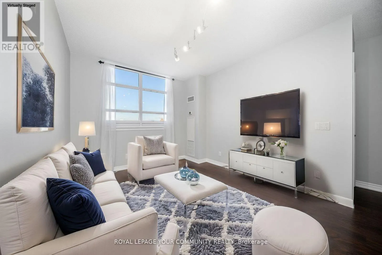 402 - 9245 JANE STREET