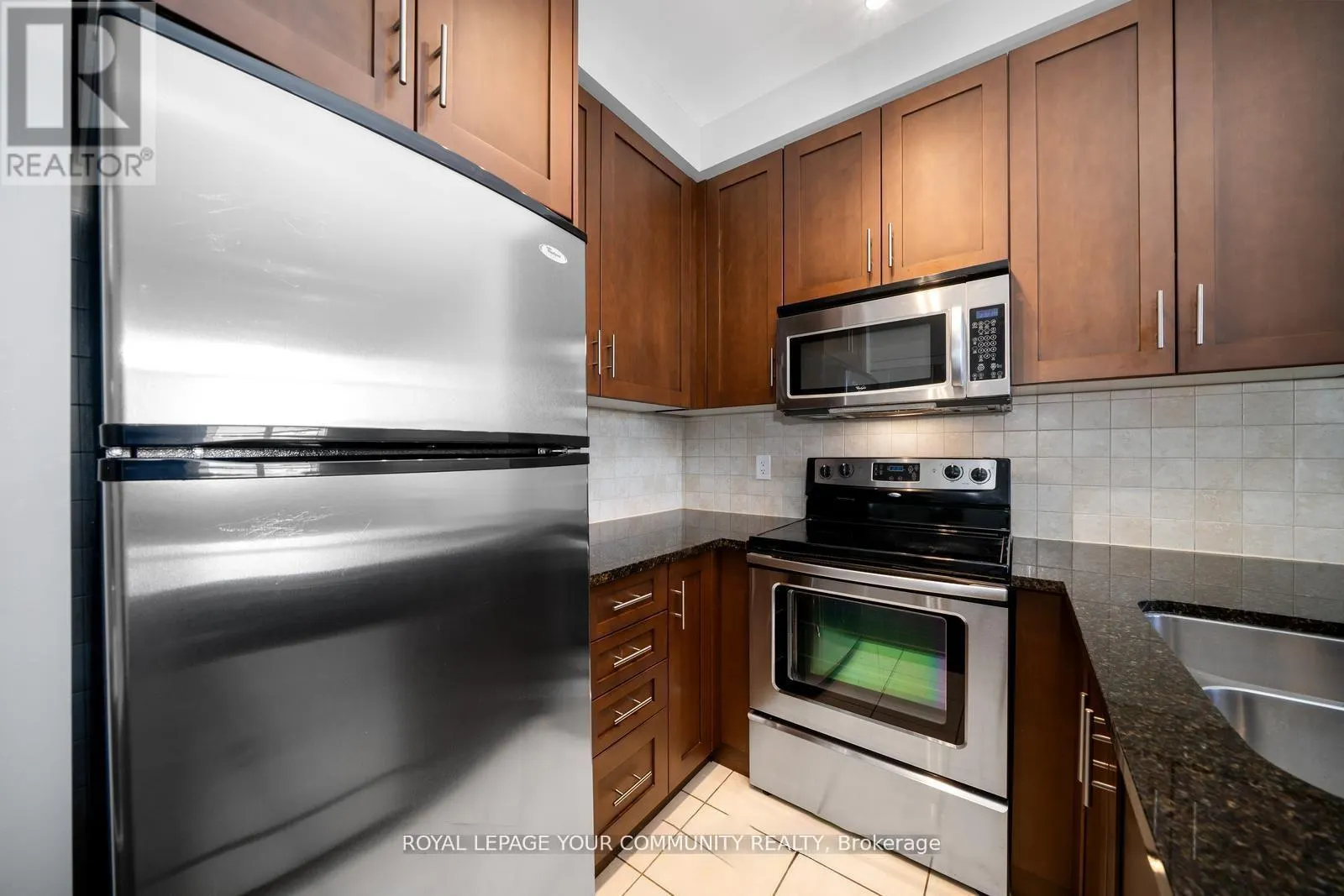 402 - 9245 JANE STREET