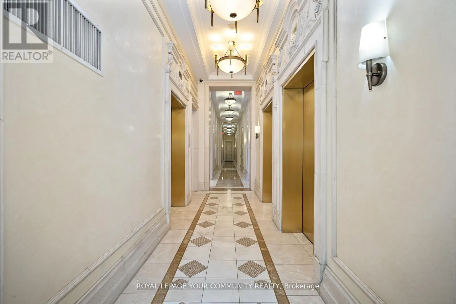 402 - 9245 JANE STREET