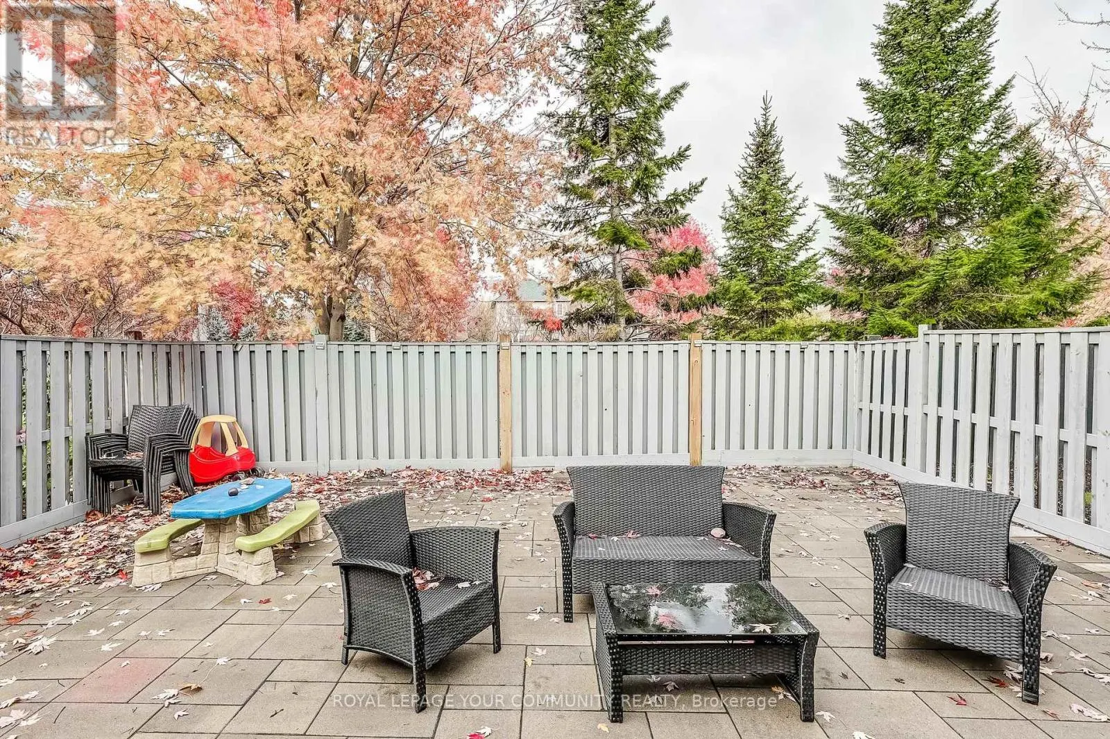 34 MILTROSE CRESCENT