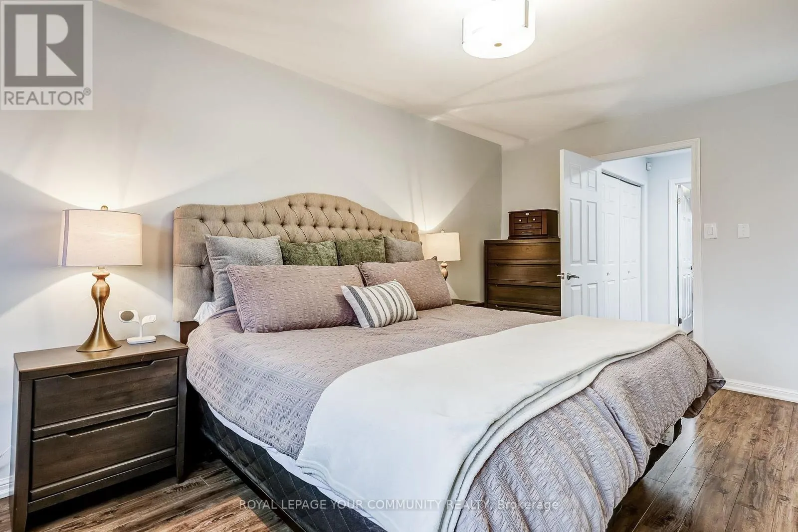 34 MILTROSE CRESCENT